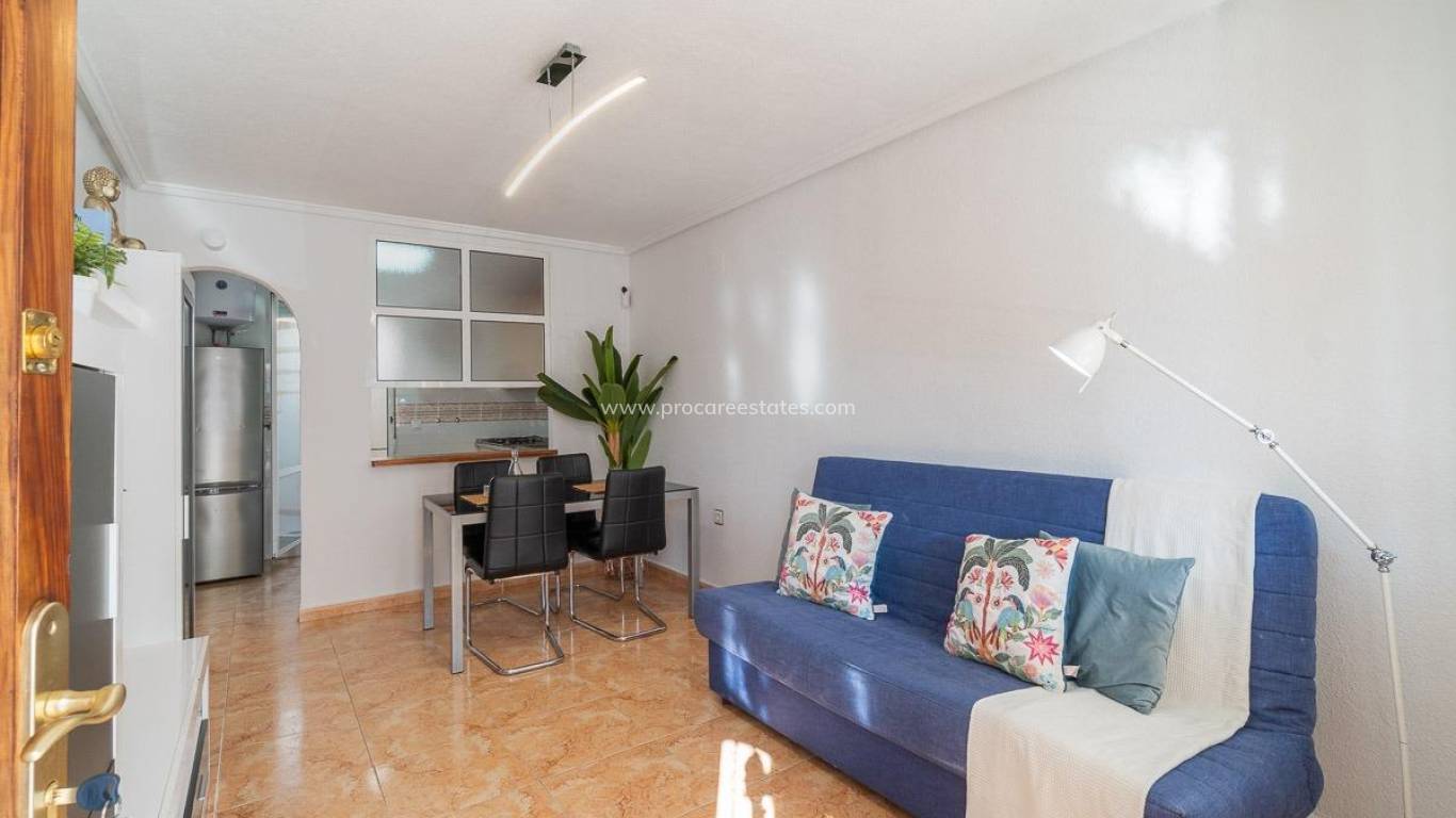Resale - Villa - Torrevieja - El Chaparral