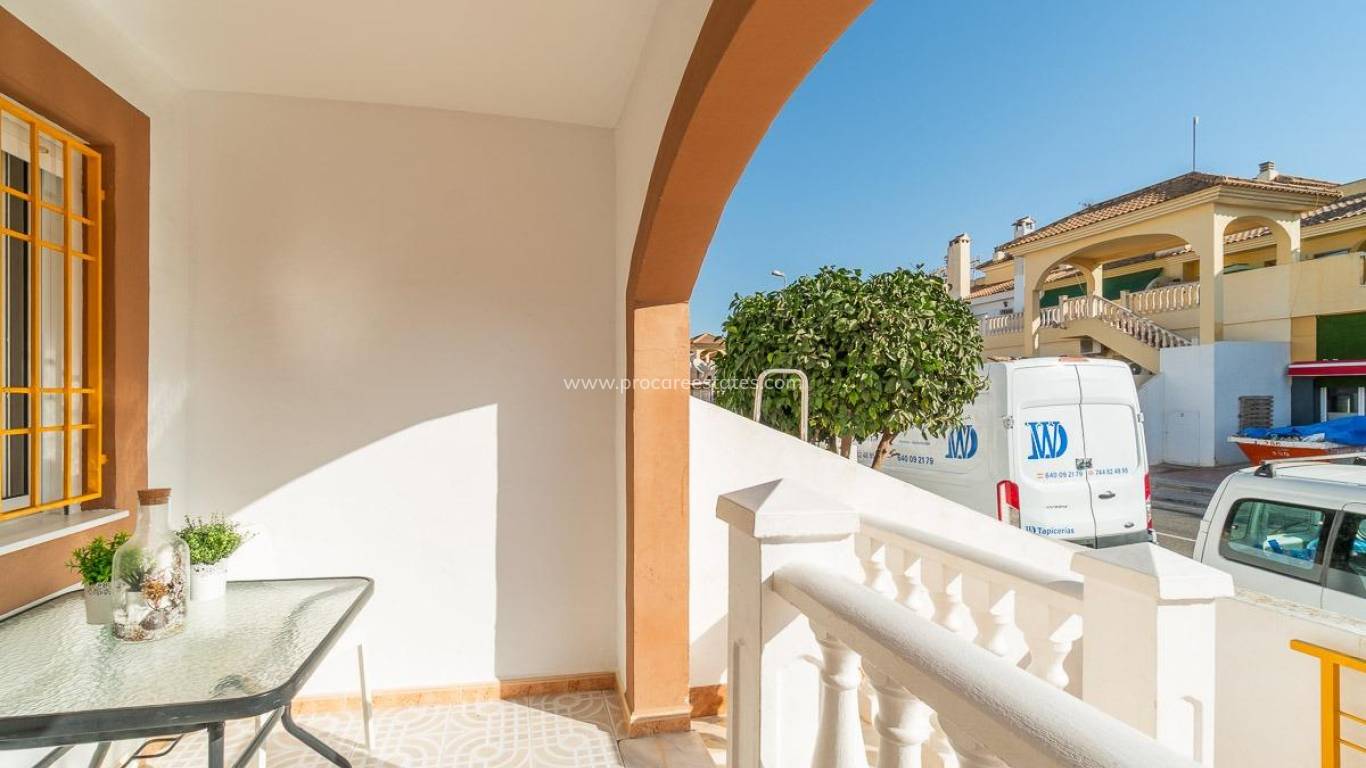 Resale - Villa - Torrevieja - El Chaparral
