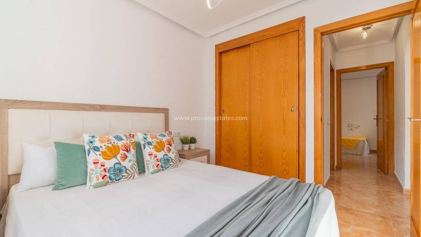 Resale - Villa - Torrevieja - El Chaparral