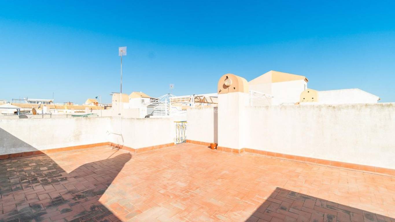 Resale - Villa - Torrevieja - El Chaparral