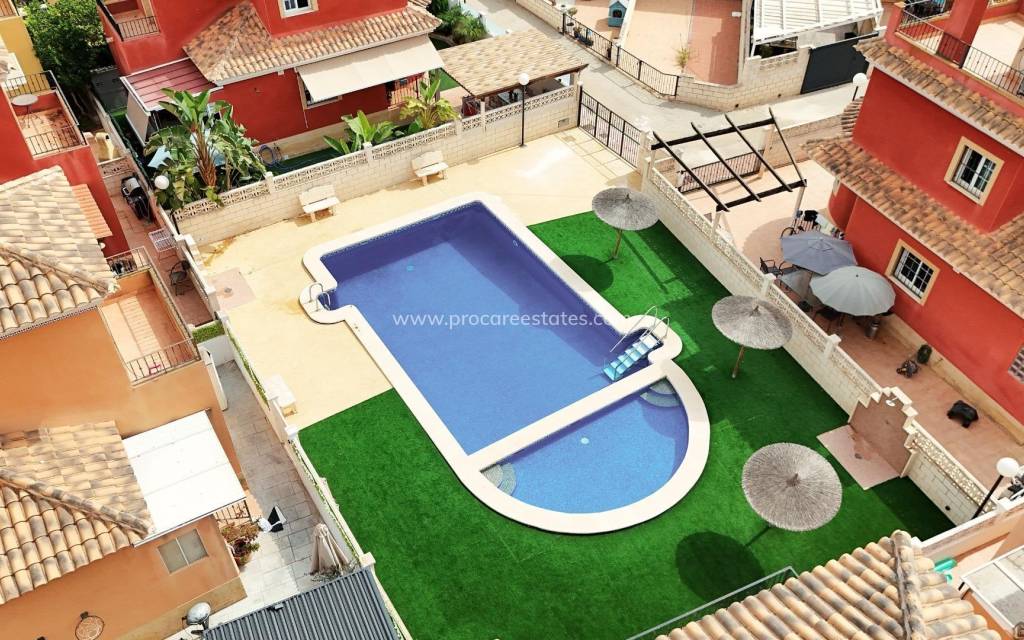 Resale - Villa - Torrevieja - El Chaparral