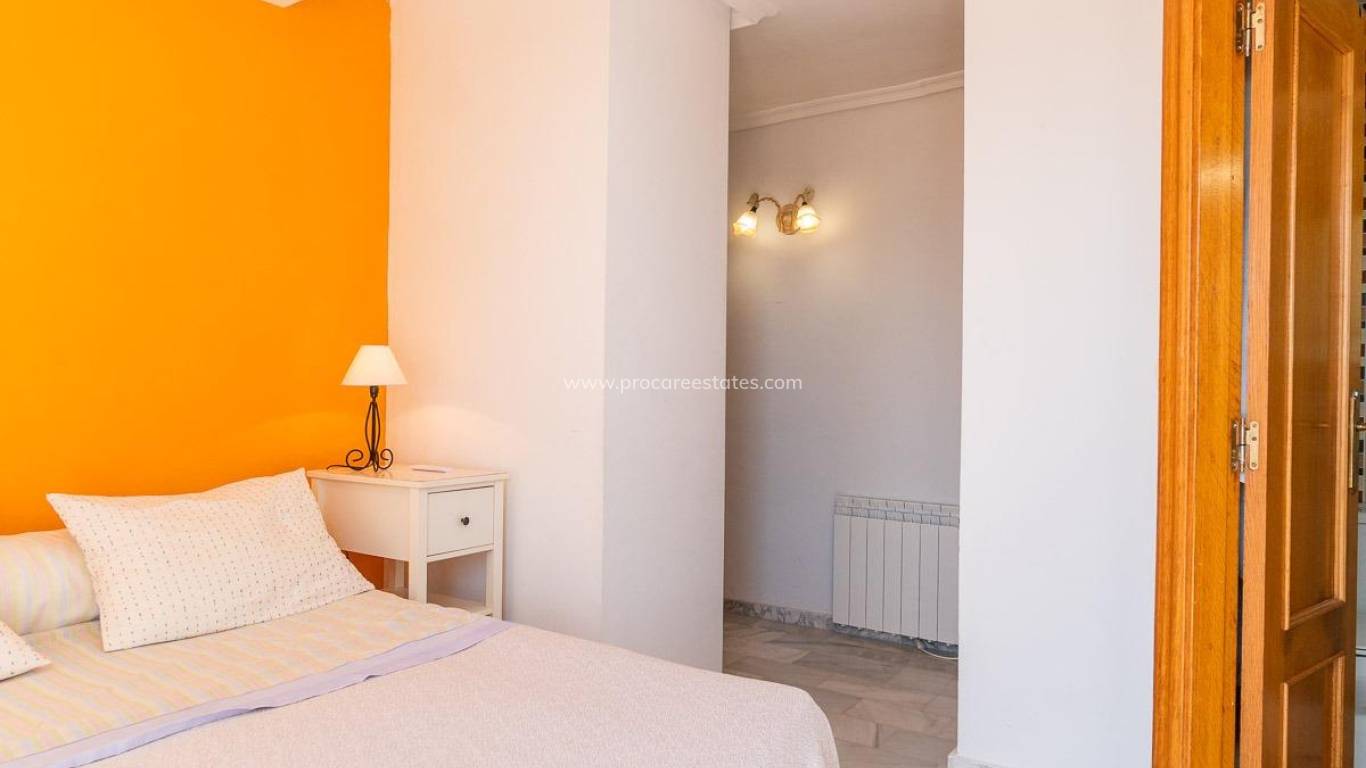 Resale - Villa - Torrevieja - La Mata