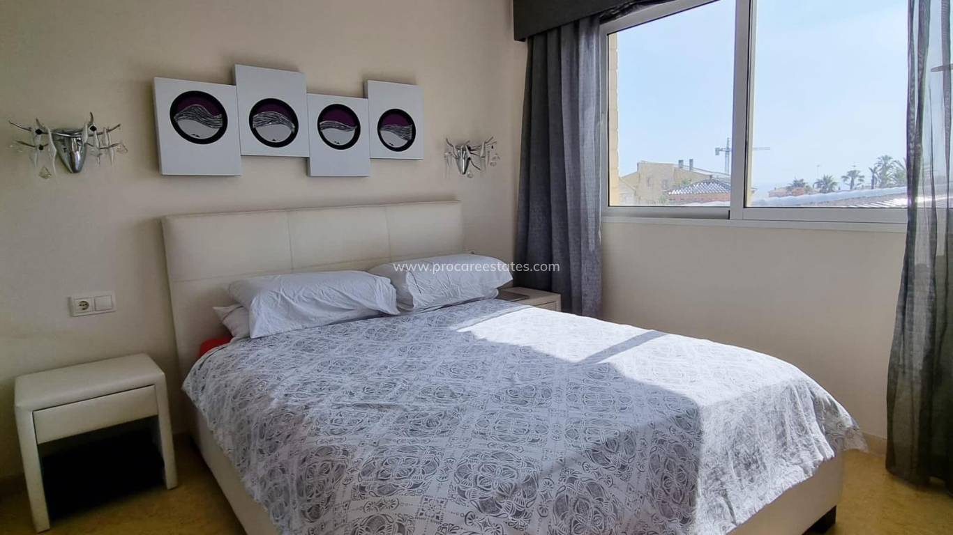 Resale - Villa - Torrevieja - La Mata