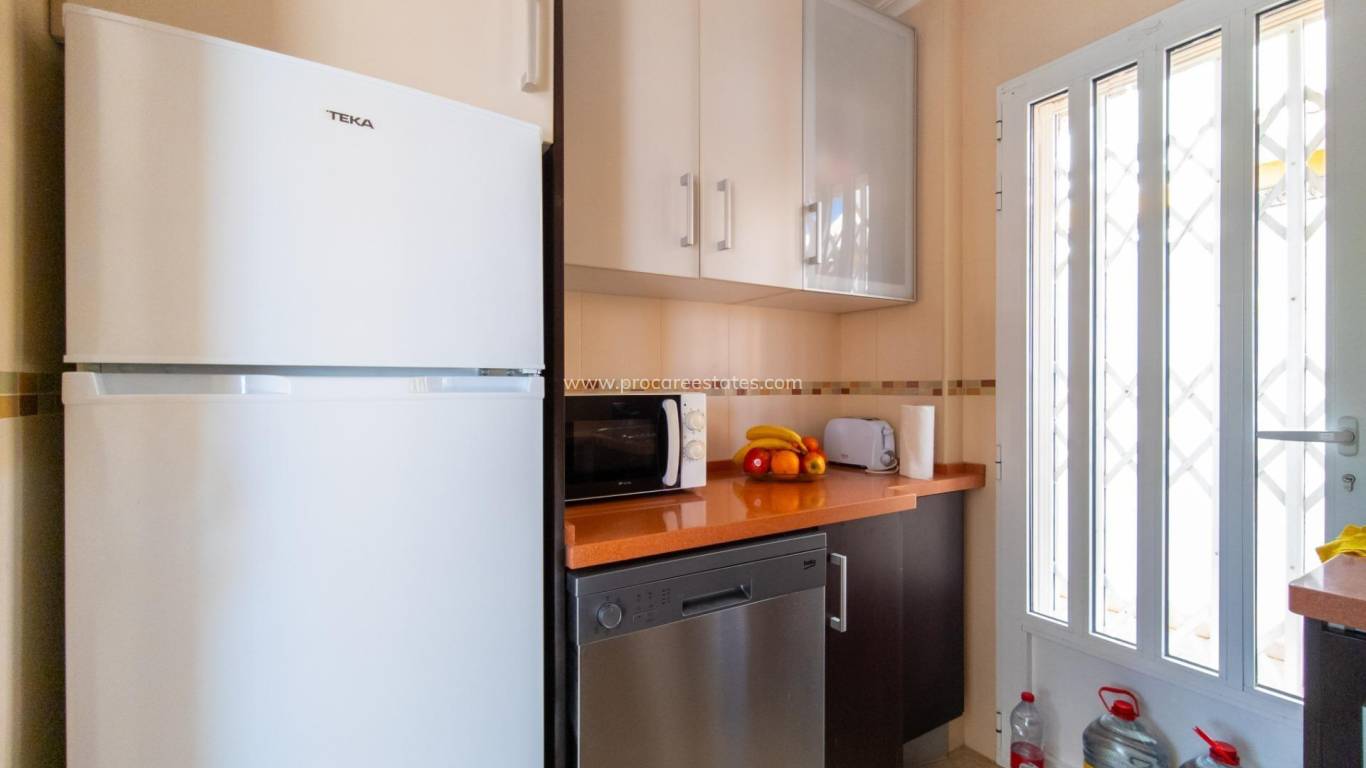 Resale - Villa - Torrevieja - La Mata