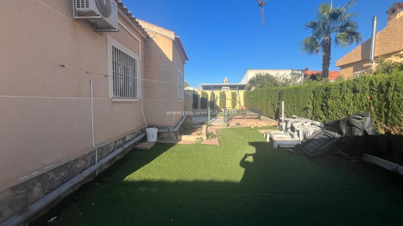 Resale - Villa - Torrevieja - La Siesta - San Luis