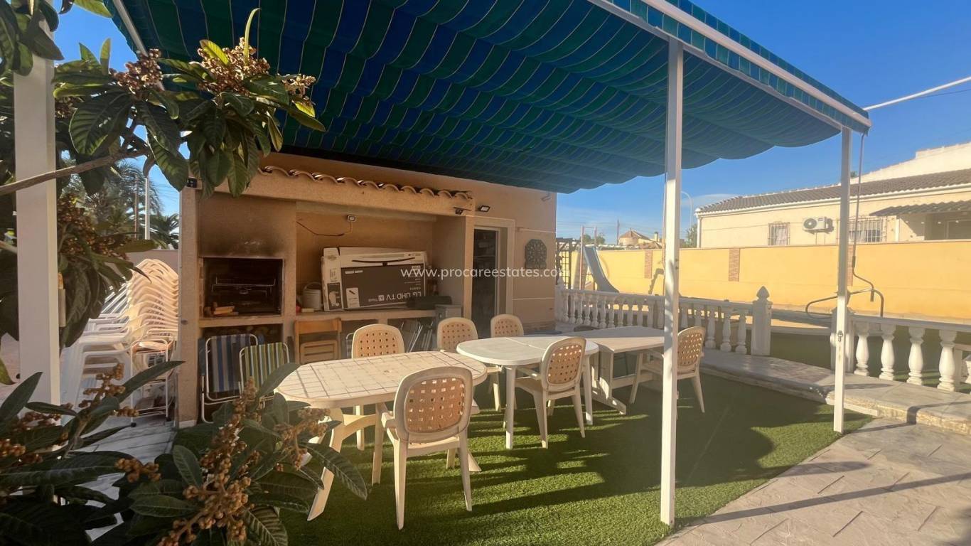 Resale - Villa - Torrevieja - La Siesta - San Luis