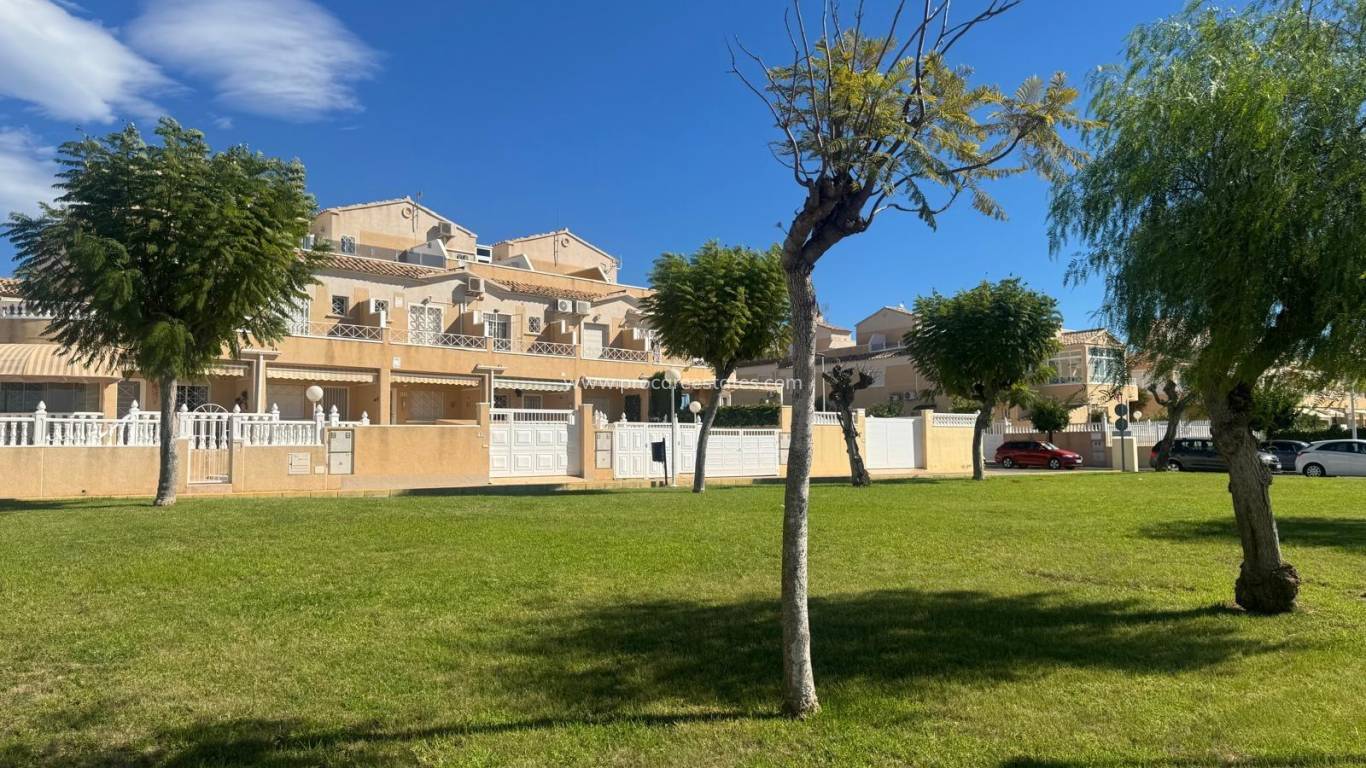 Resale - Villa - Torrevieja - La Siesta - San Luis