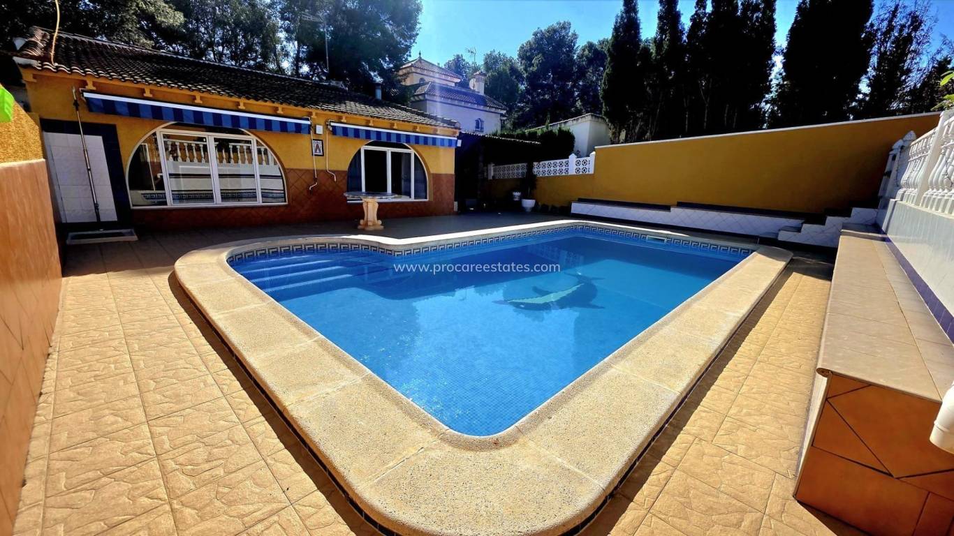 Resale - Villa - Torrevieja - La Siesta - San Luis