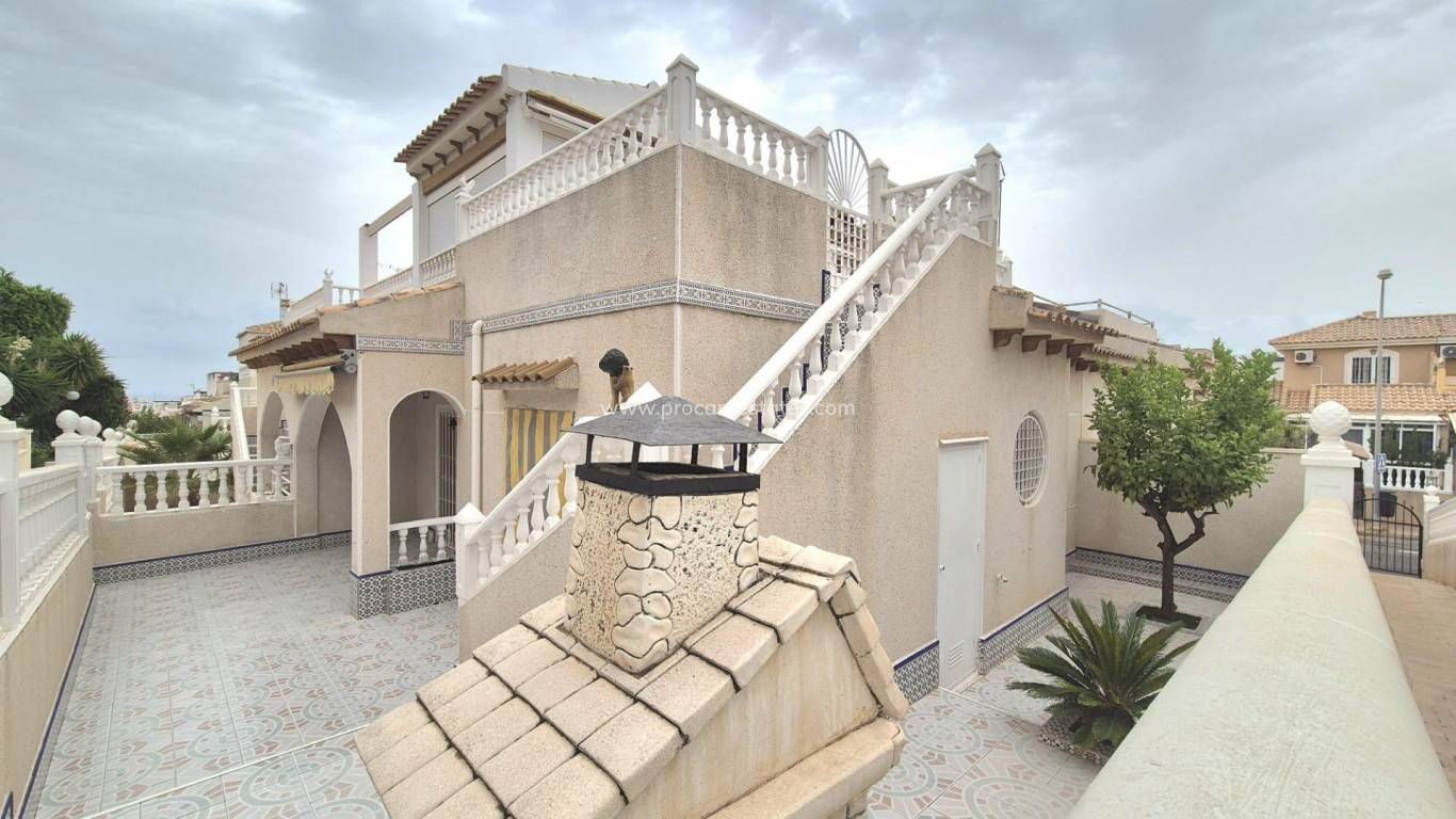 Resale - Villa - Torrevieja - La Siesta - San Luis