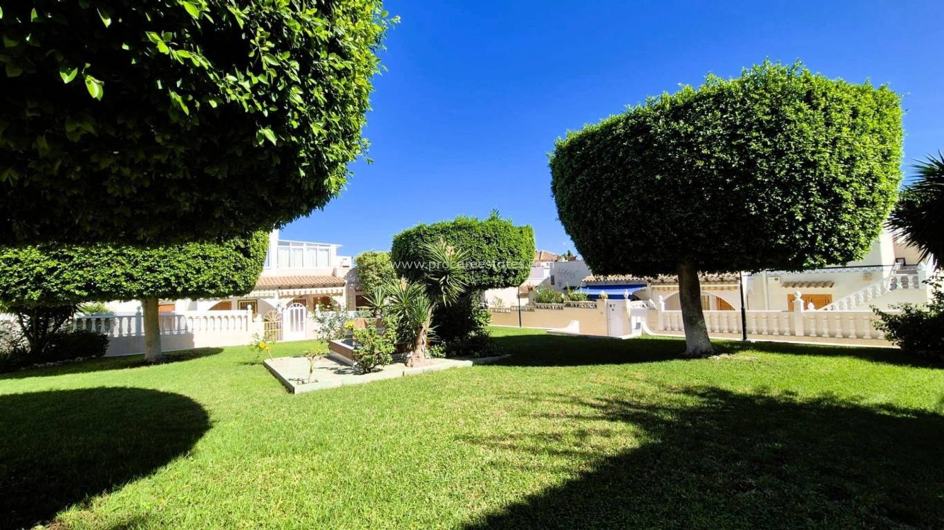 Resale - Villa - Torrevieja - La Siesta - San Luis