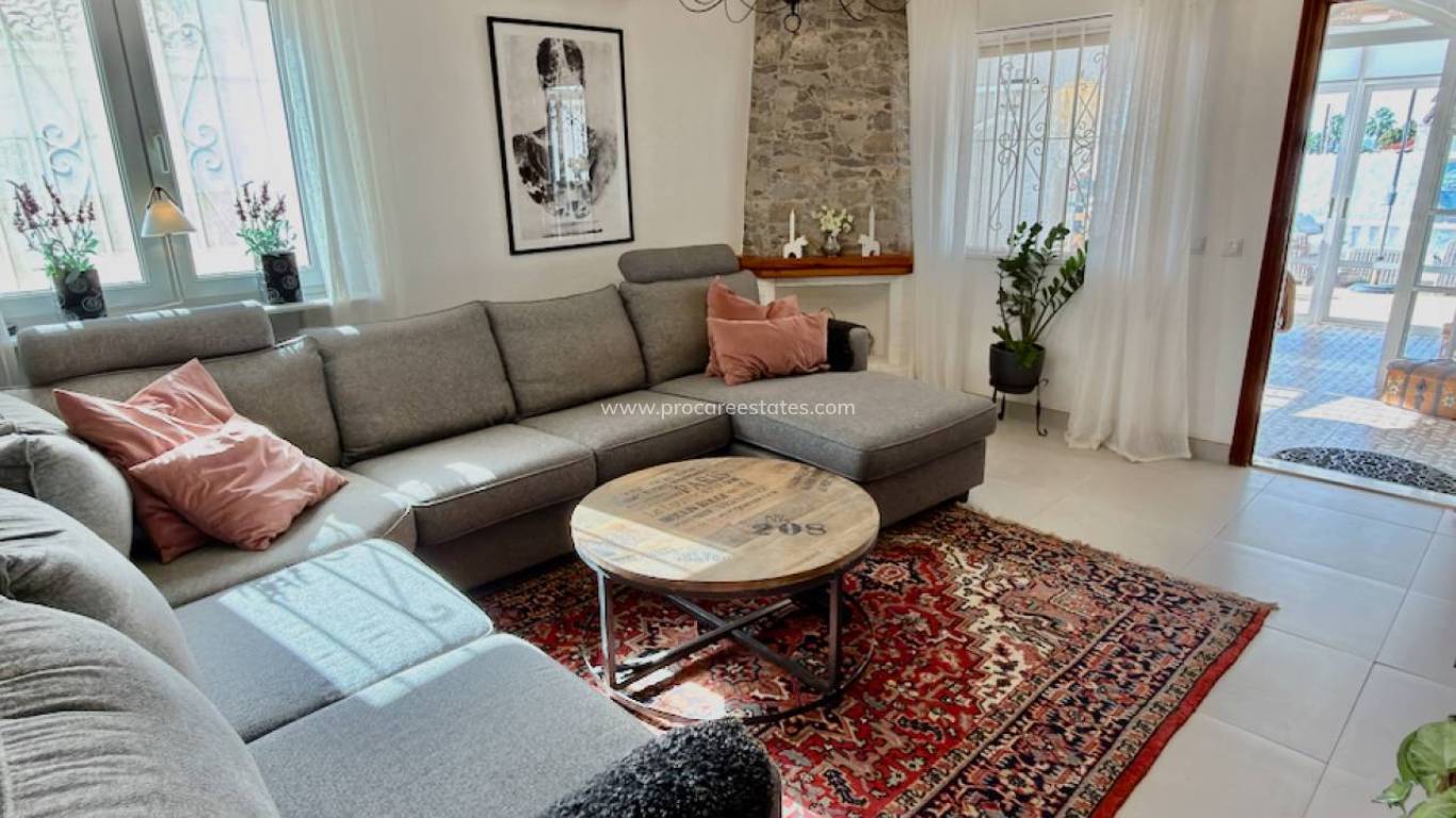 Resale - Villa - Torrevieja - La Siesta - San Luis