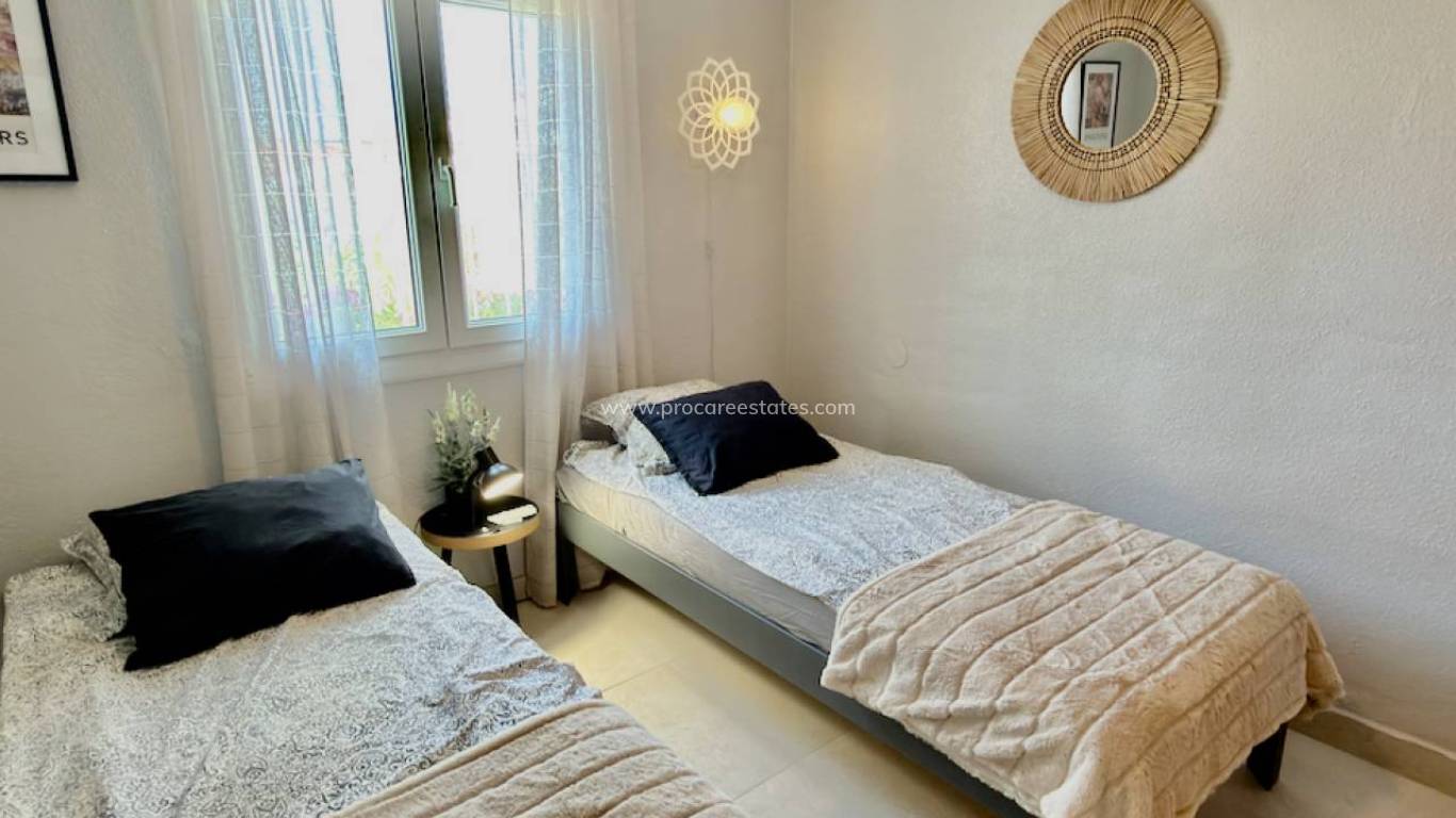 Resale - Villa - Torrevieja - La Siesta - San Luis