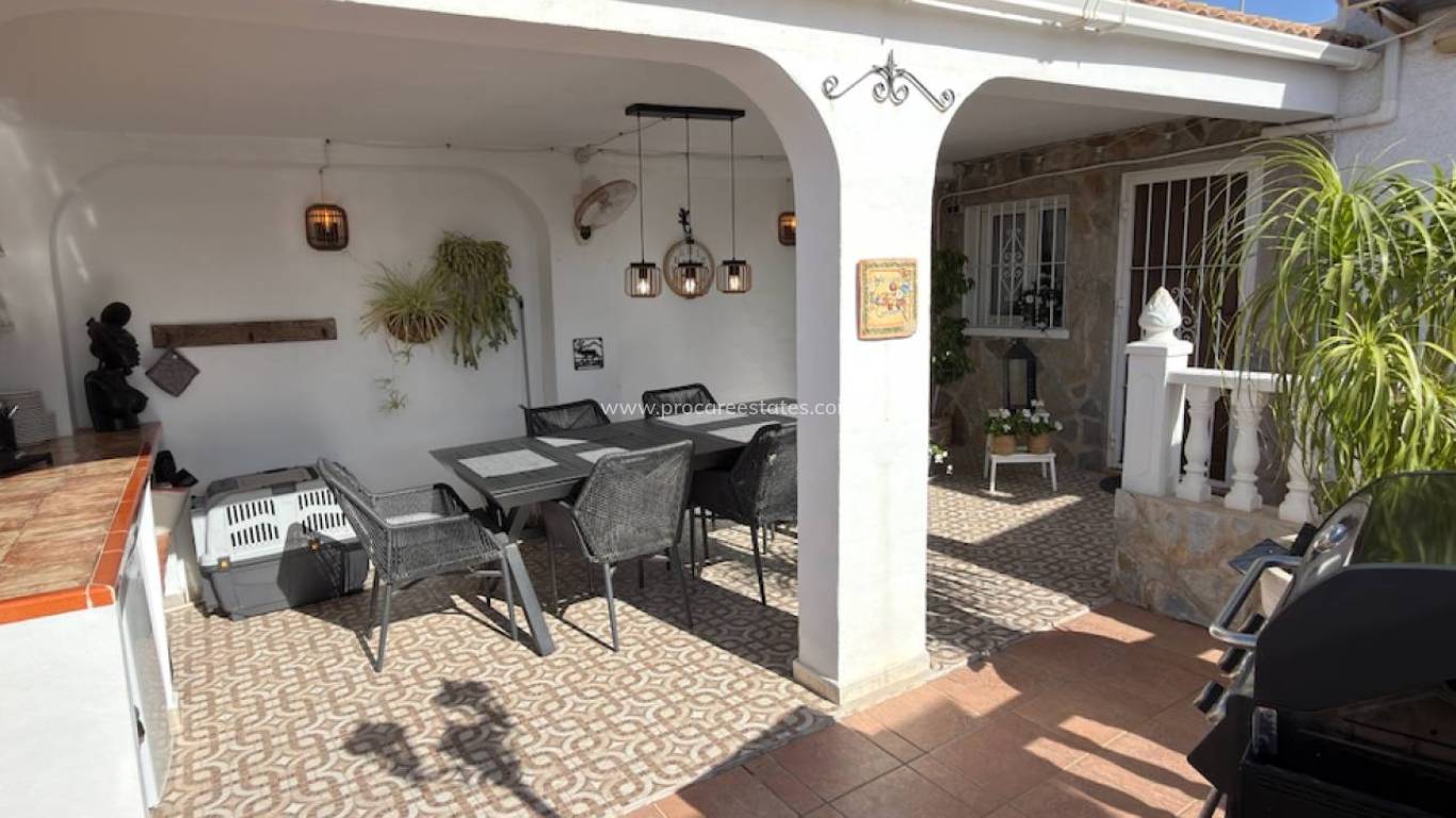 Resale - Villa - Torrevieja - La Siesta - San Luis