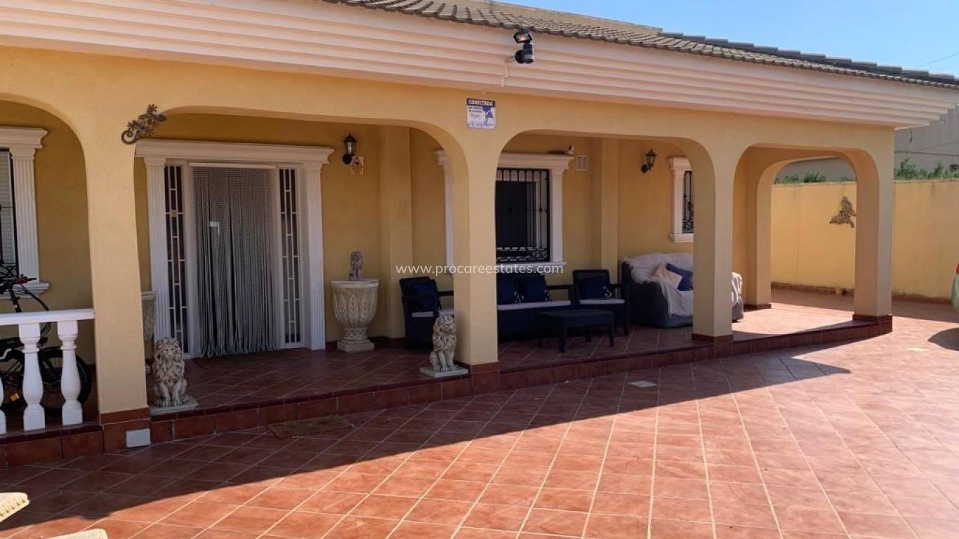 Resale - Villa - Torrevieja - Los Altos