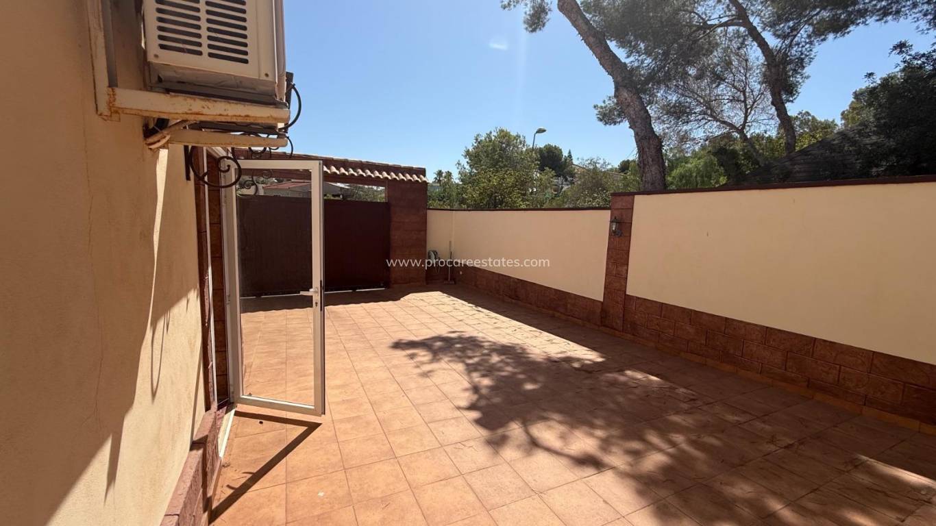 Resale - Villa - Torrevieja - Los Balcones - Los Altos del Edén