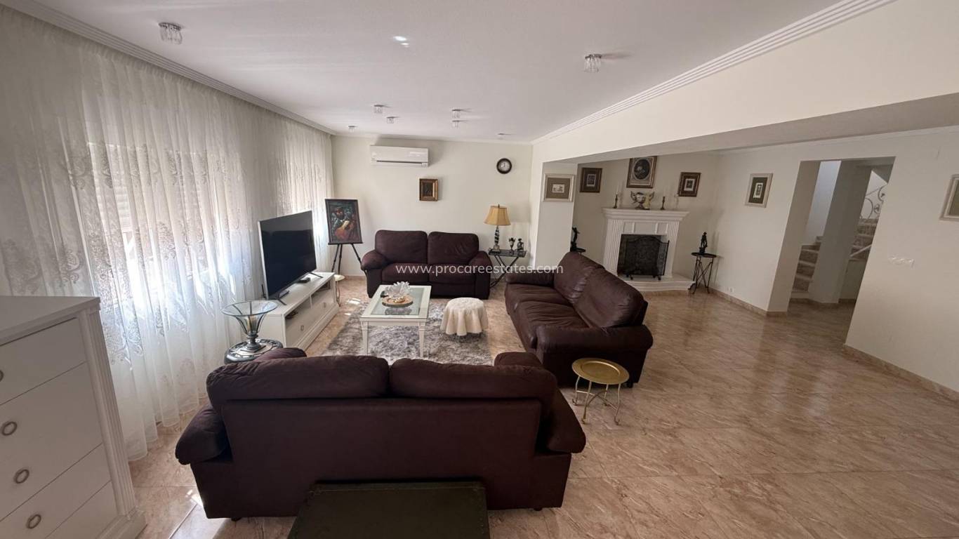 Resale - Villa - Torrevieja - Los Balcones - Los Altos del Edén