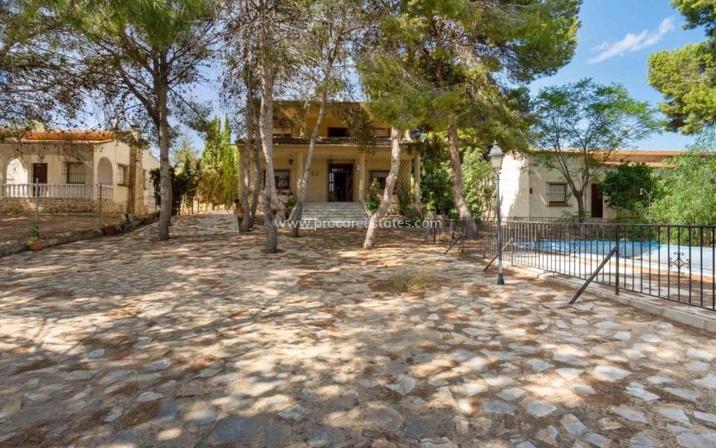 Resale - Villa - Torrevieja - Los Balcones - Los Altos del Edén