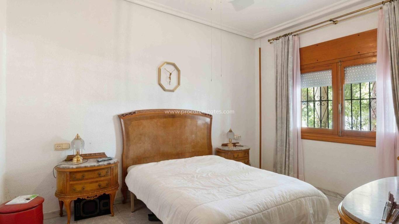 Resale - Villa - Torrevieja - Los Balcones - Los Altos del Edén