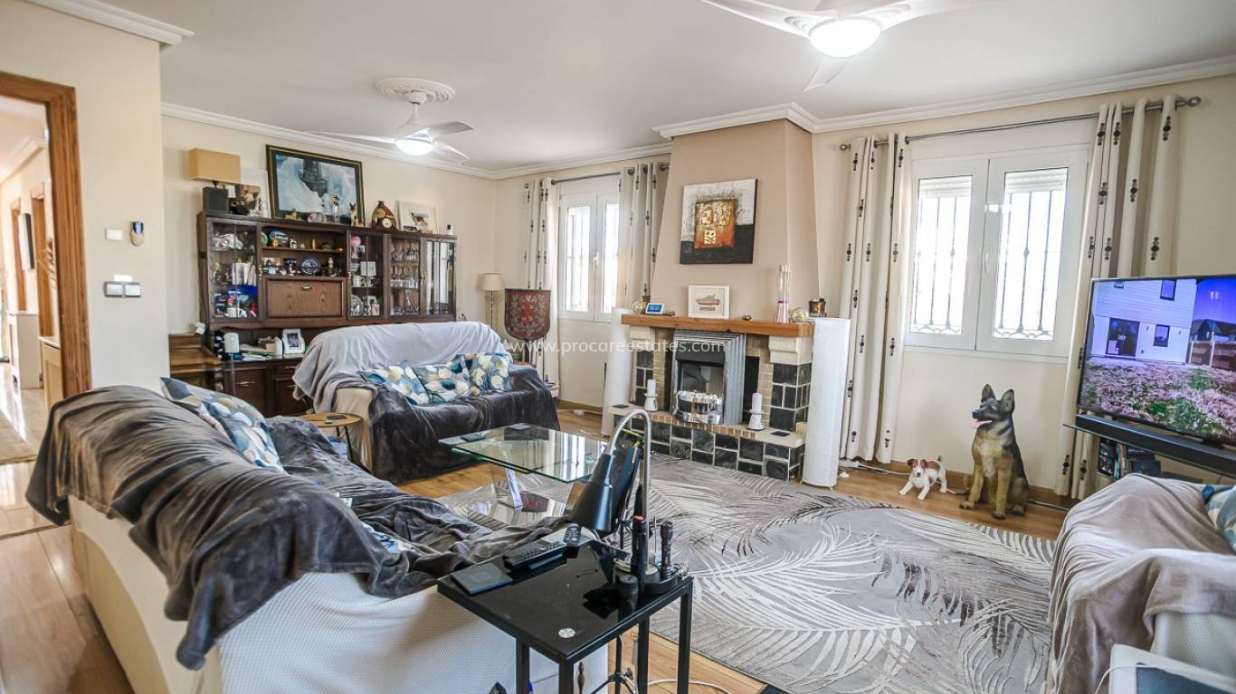 Resale - Villa - Torrevieja - LOS BALCONES - LOS ALTOS