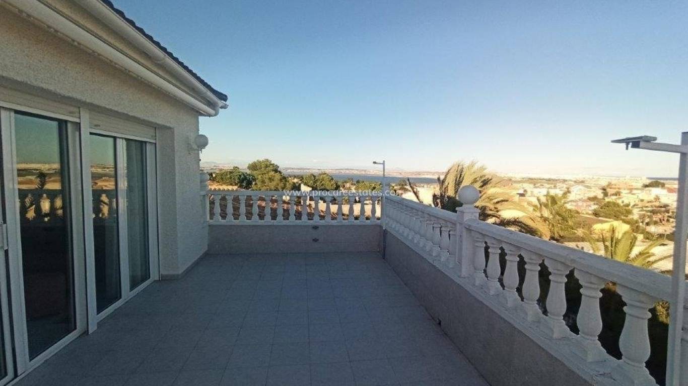 Resale - Villa - Torrevieja - Los Balcones