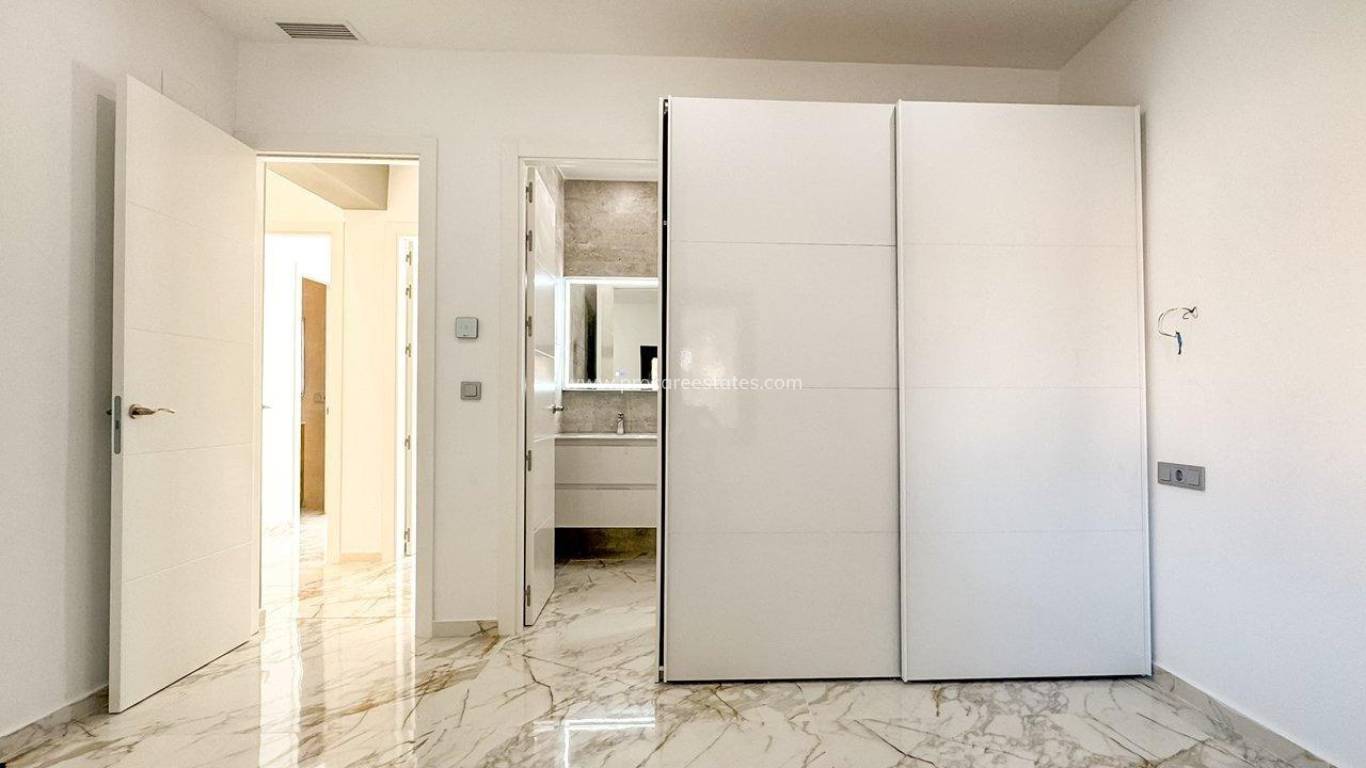 Resale - Villa - Torrevieja - Los Balcones