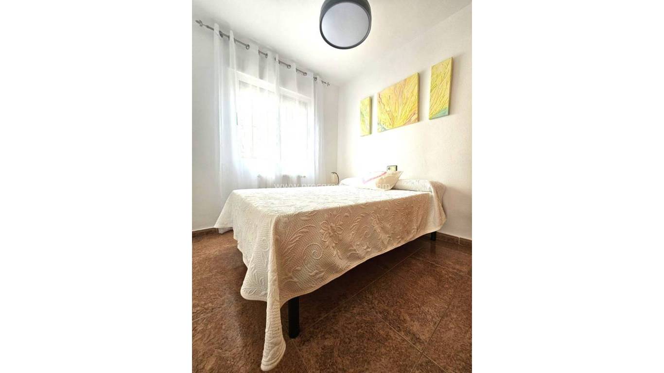 Resale - Villa - Torrevieja - Los Balcones