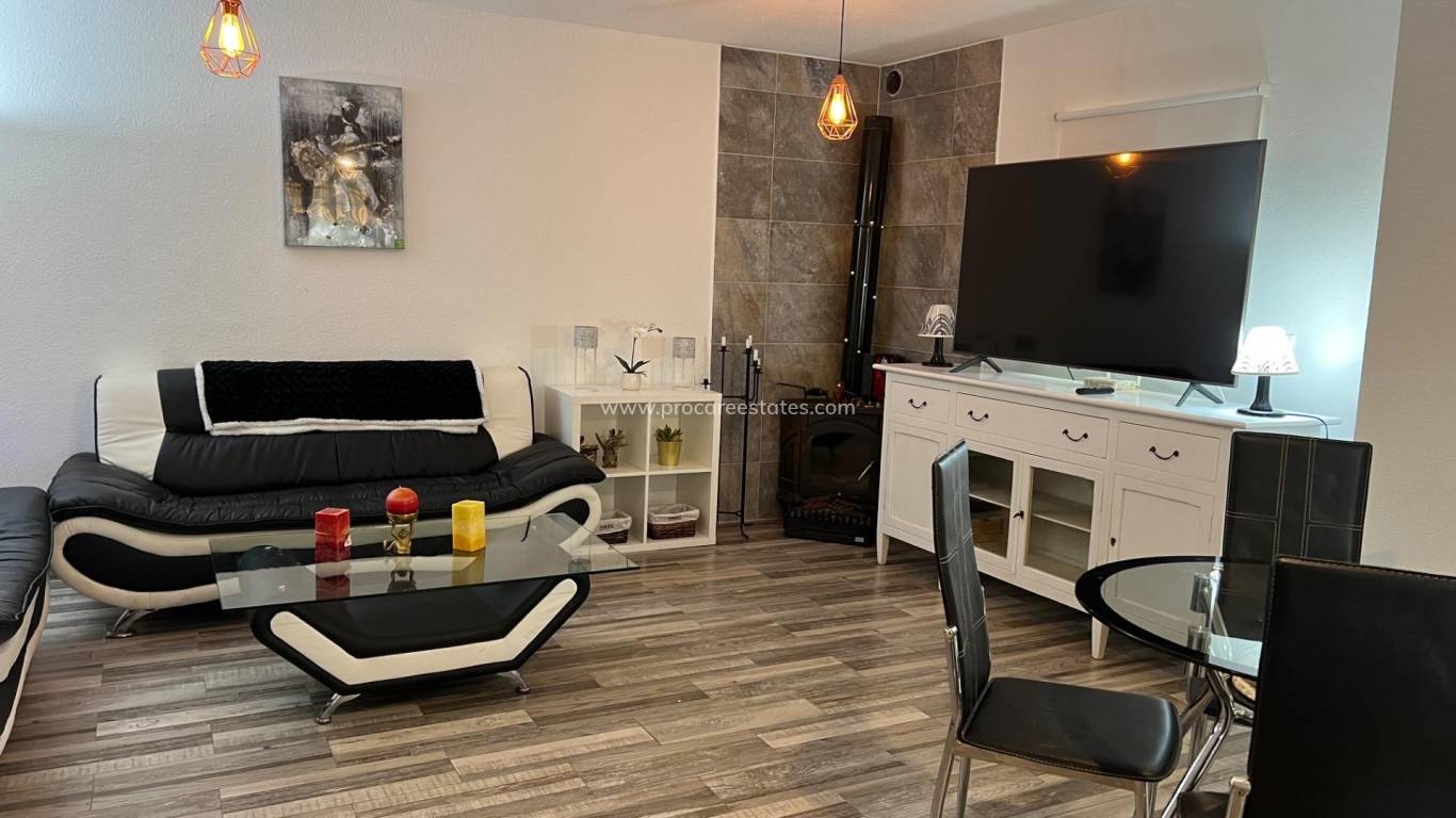 Resale - Villa - Torrevieja - Playa Del Cura