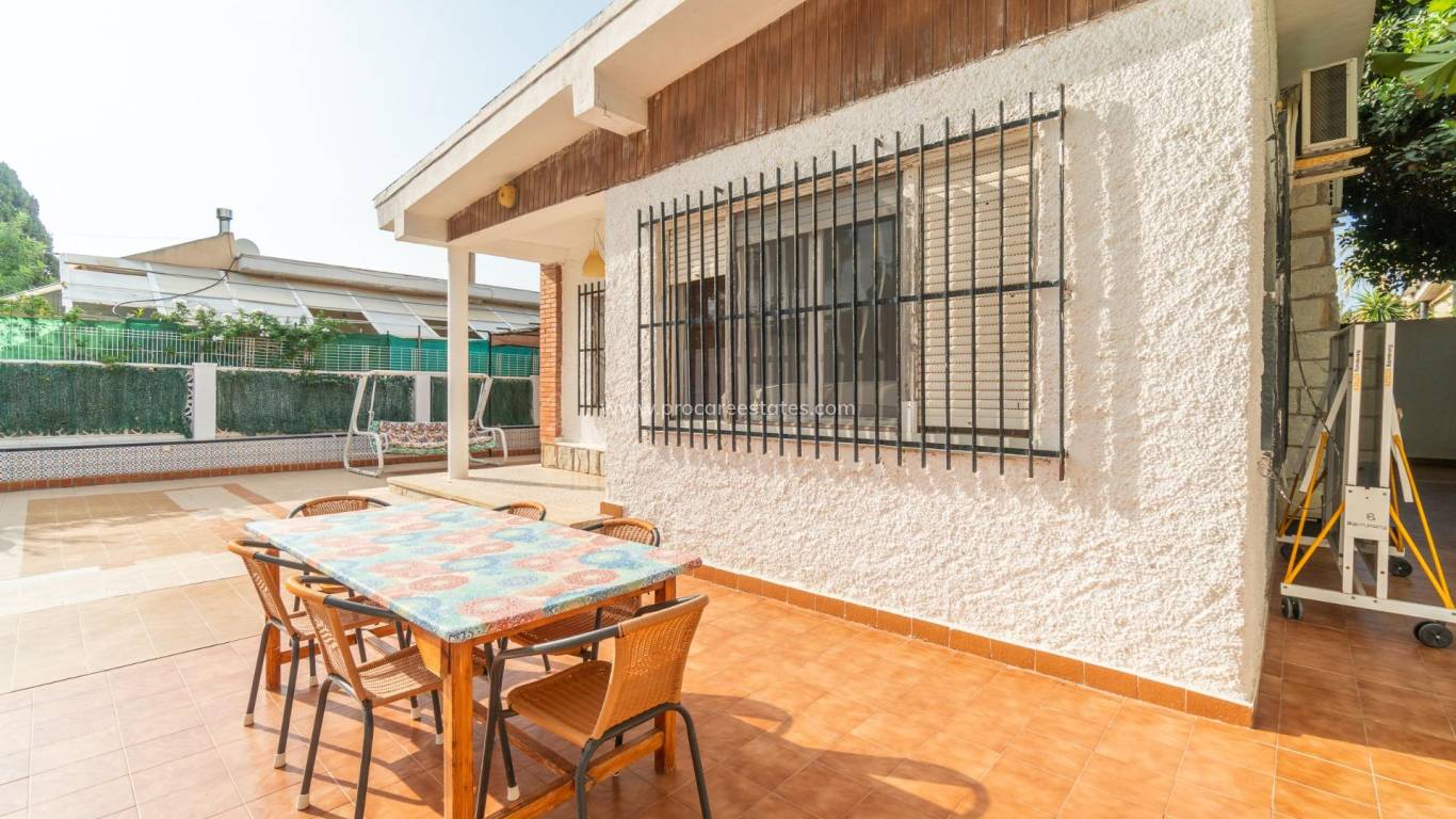 Resale - Villa - Torrevieja - Playa Los Locos