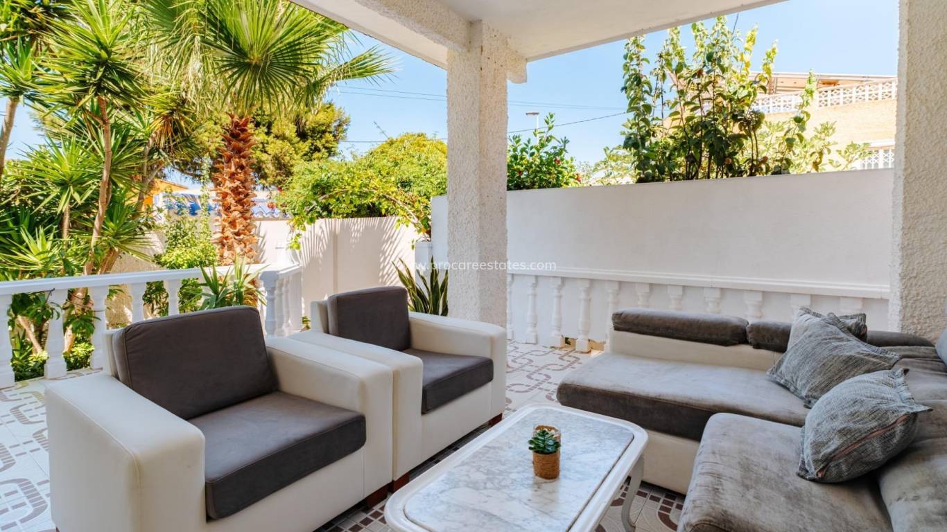 Resale - Villa - Torrevieja - Playa Los Locos
