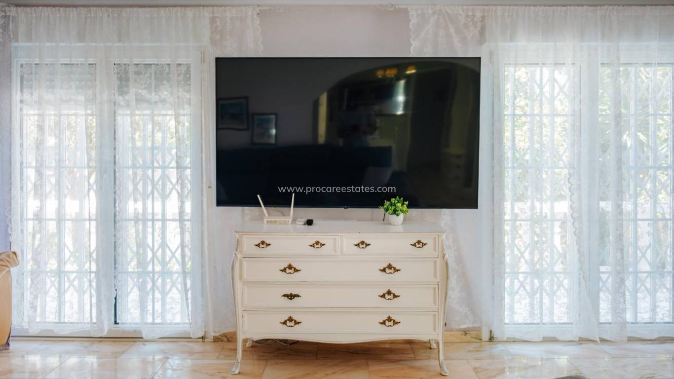 Resale - Villa - Torrevieja - Playa Los Locos