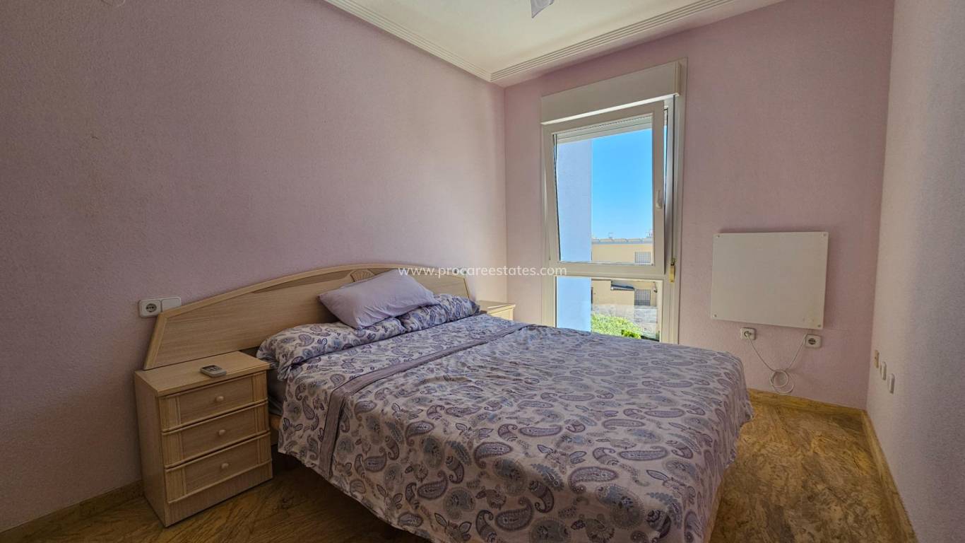 Resale - Villa - Torrevieja - Punta Prima