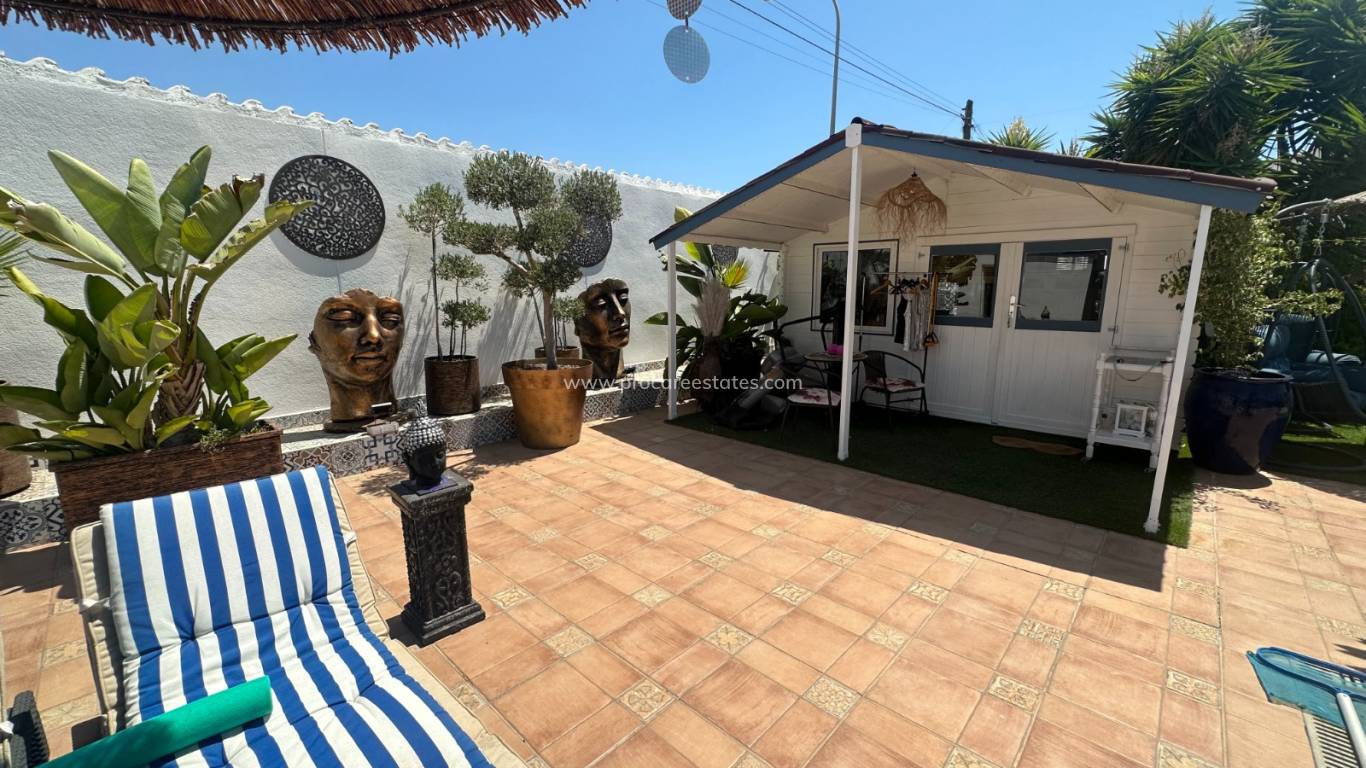 Resale - Villa - Torrevieja - San Luis, Torrevieja