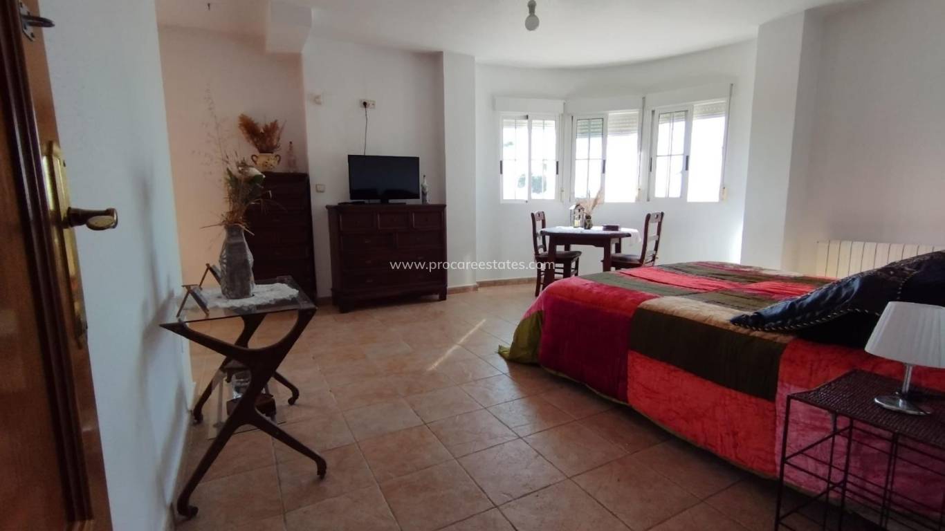 Resale - Villa - Torrevieja - Torreta-Florida