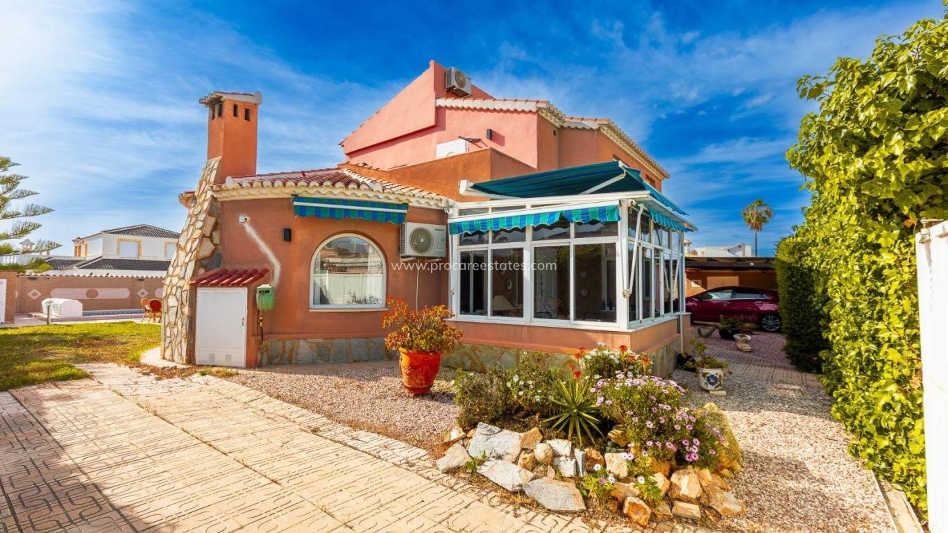 Resale - Villa - Torrevieja - Torreta-Florida