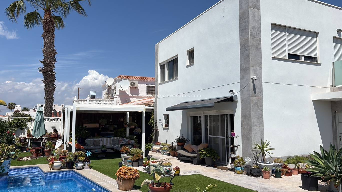 Resale - Villa - Torrevieja - Torreta - Florida