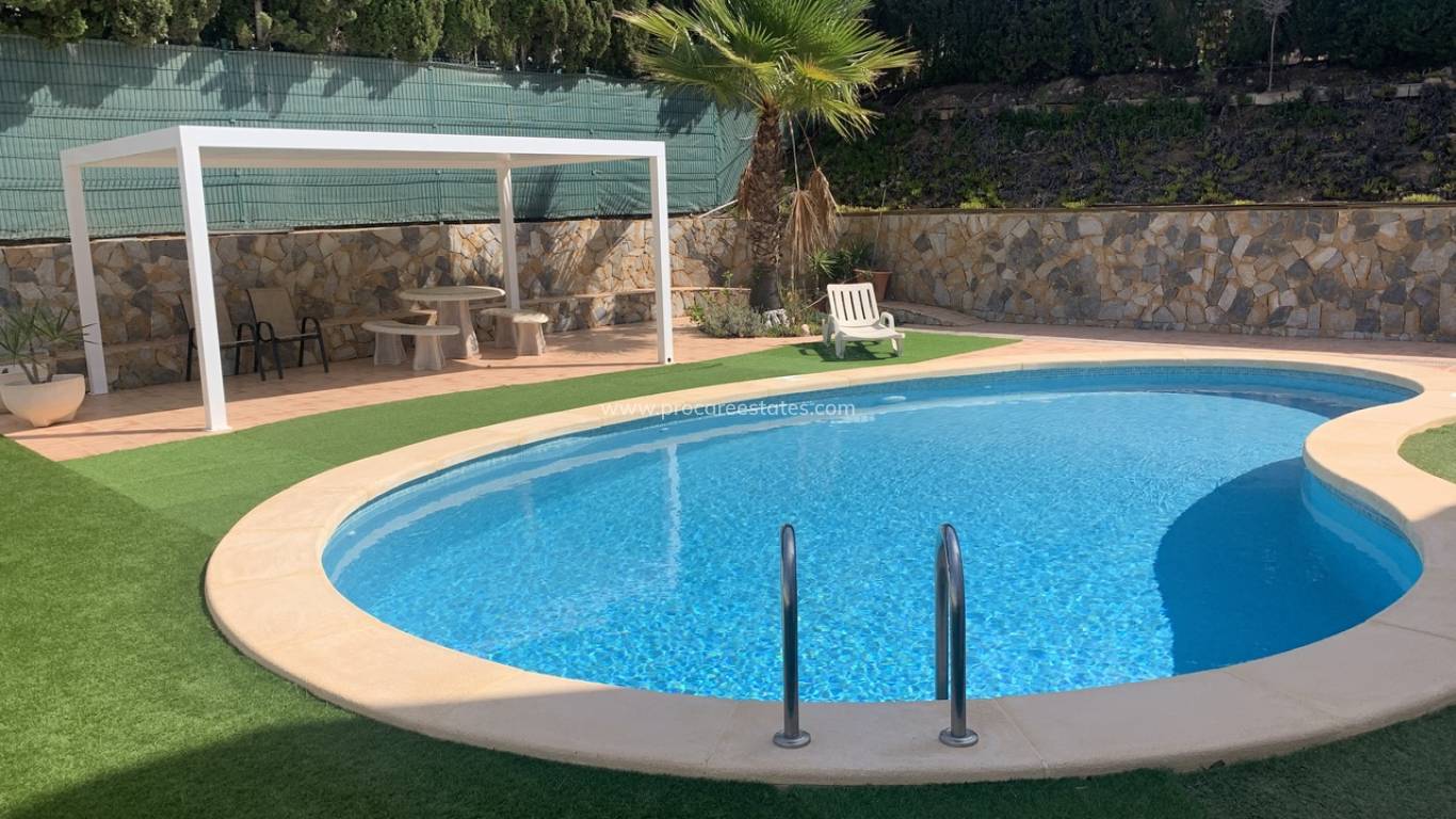 Resale - Villa - Villamartin, Orihuela Costa - Villamartin