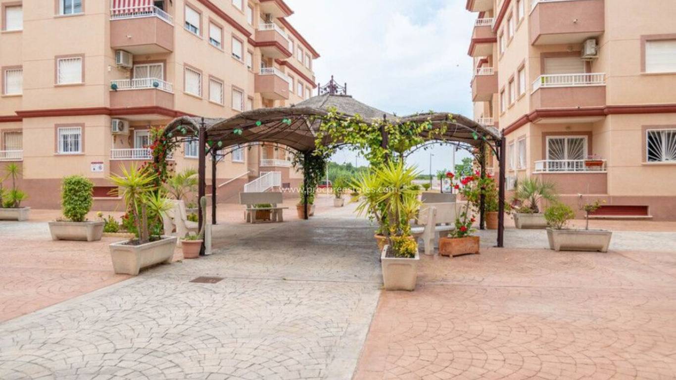 Reventa - Apartamento - Algorfa