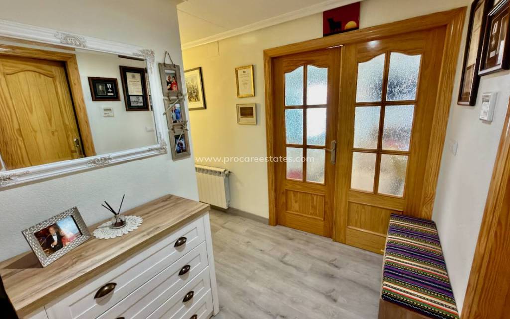 Reventa - Apartamento - Almoradi - centro