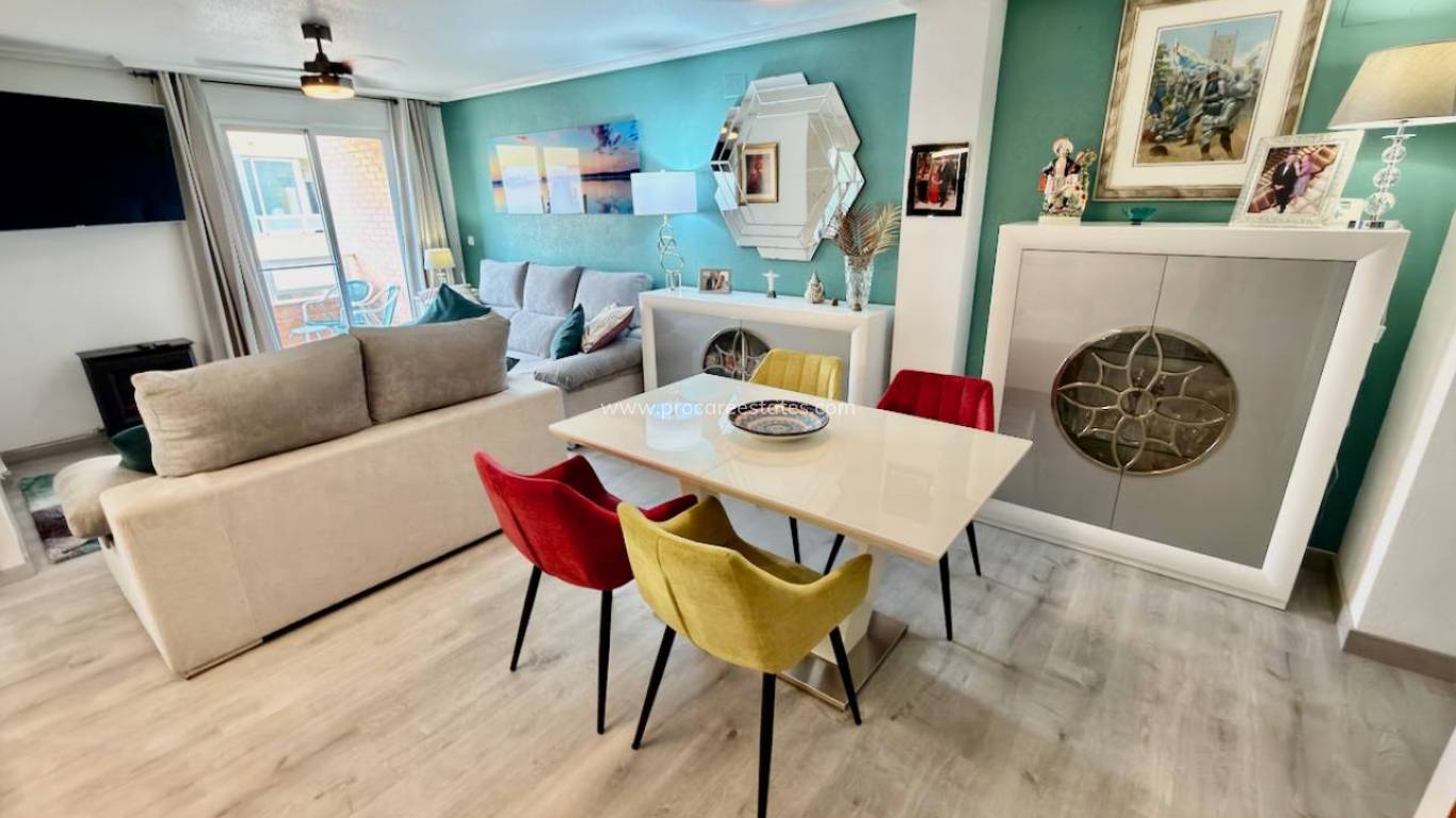 Reventa - Apartamento - Almoradi - centro