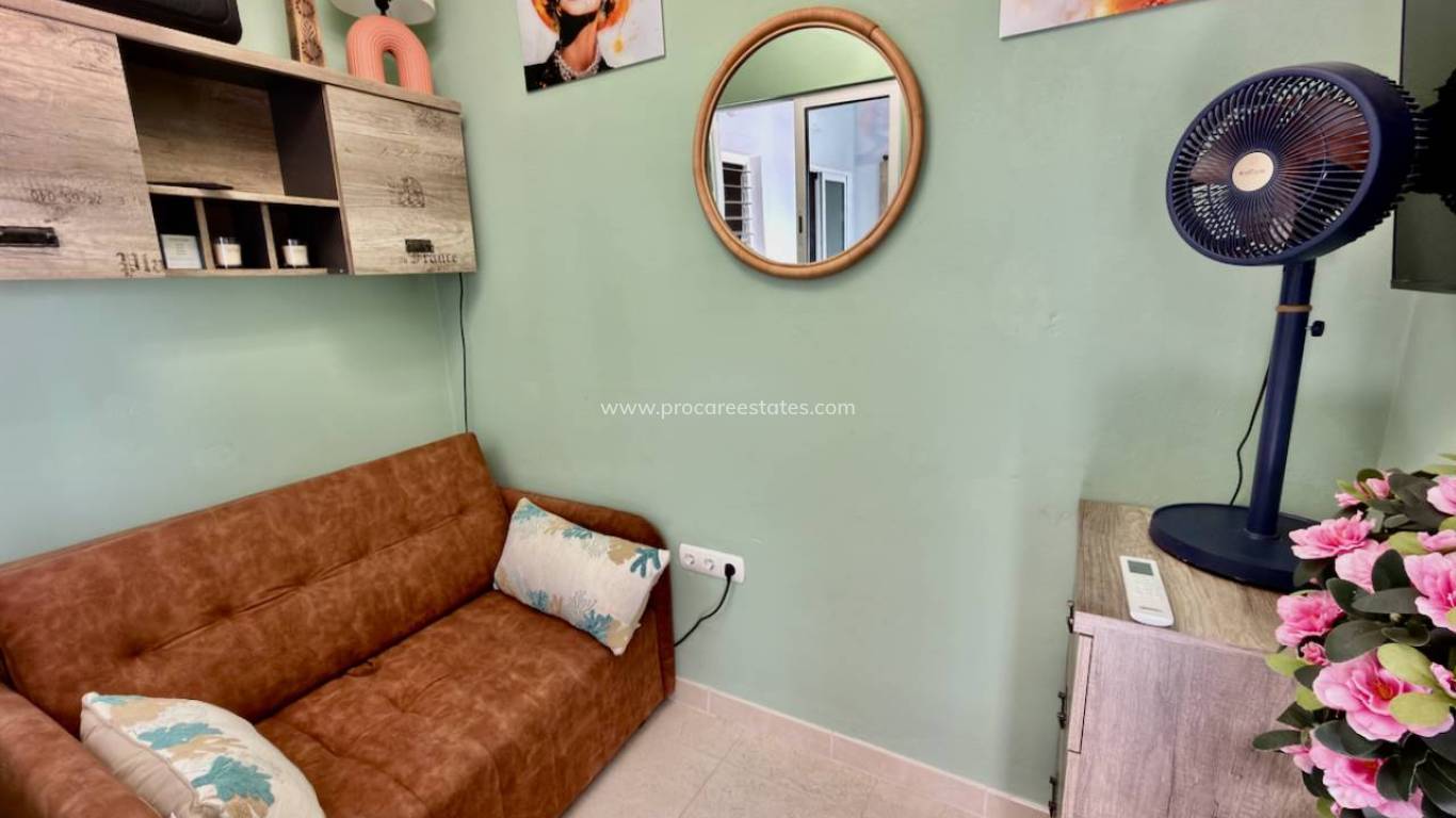 Reventa - Apartamento - Catral