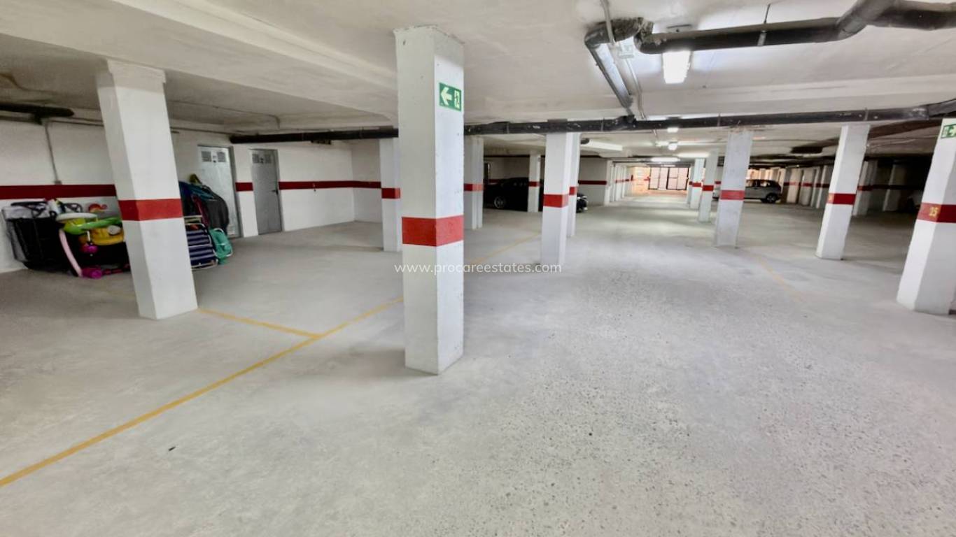 Reventa - Apartamento - Catral