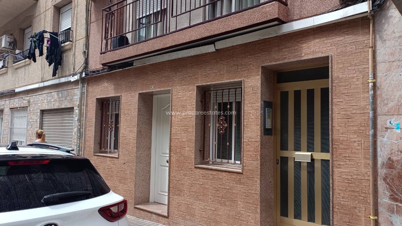 Reventa - Apartamento - Elche