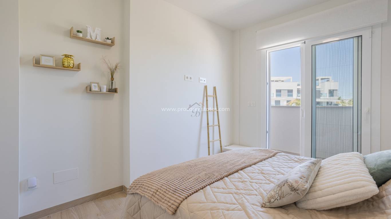 Reventa - Apartamento - Guardamar del Segura - El Raso