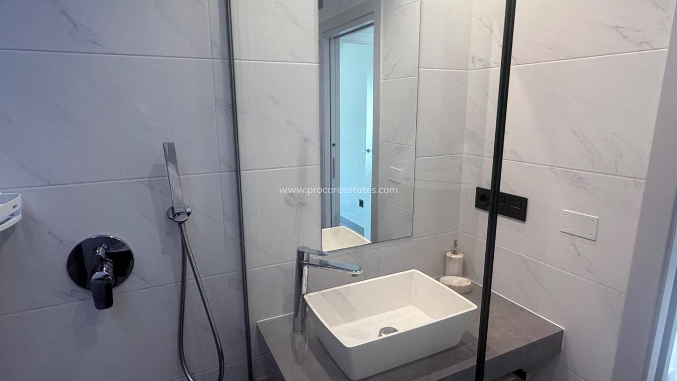 Reventa - Apartamento - Guardamar del Segura - El Raso