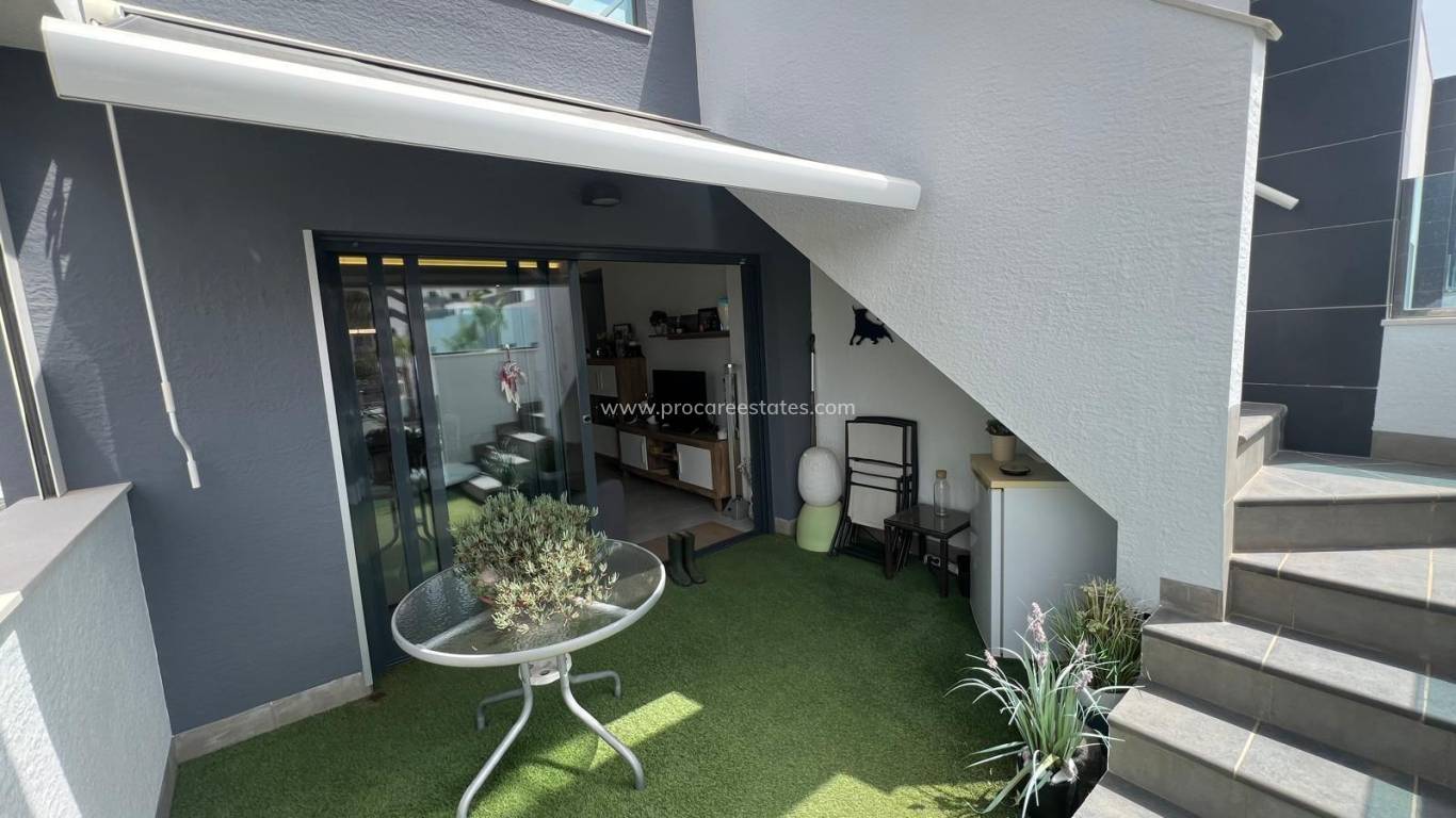Reventa - Apartamento - Guardamar del Segura - Urbanizaciones