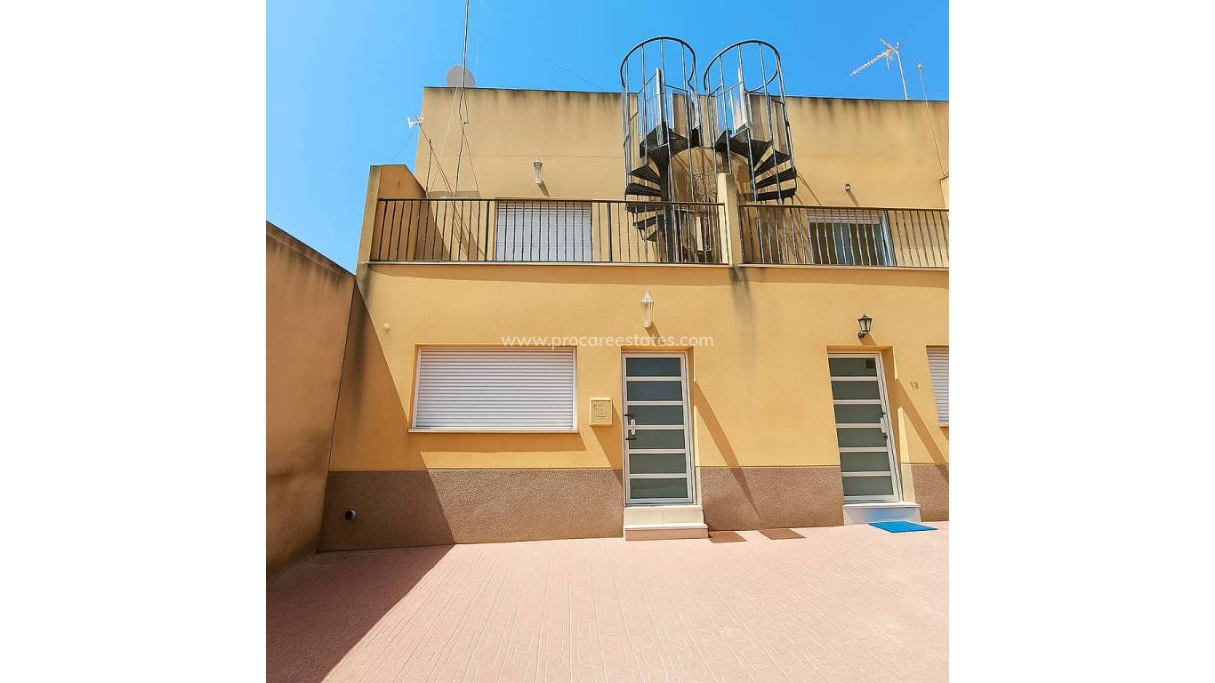 Reventa - Apartamento - Hondon De Los Frailes