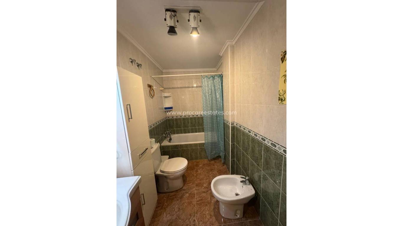 Reventa - Apartamento - Jacarilla - Comunidad Valenciana