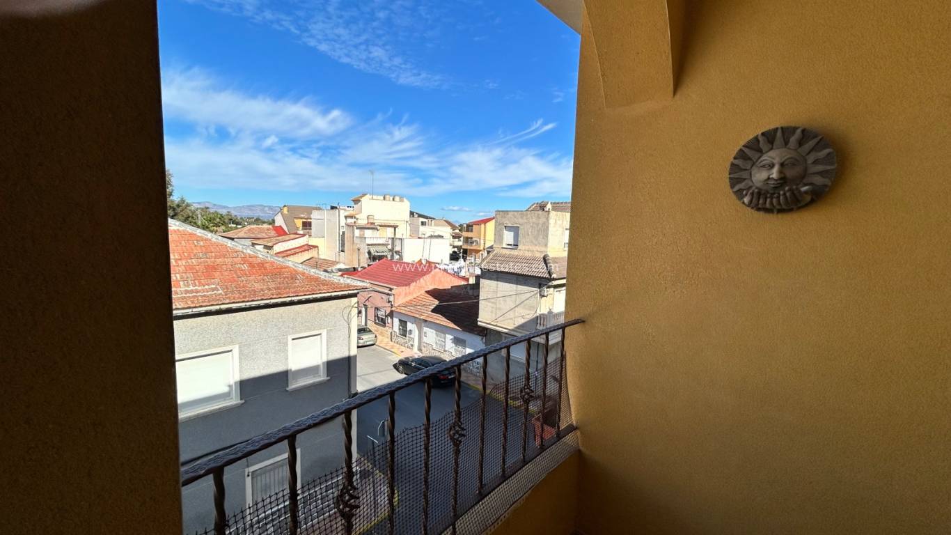 Reventa - Apartamento - Jacarilla - pueblo