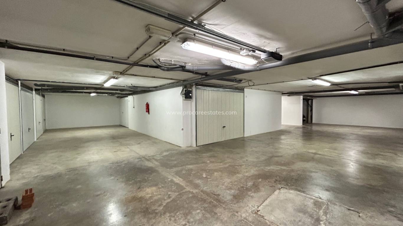 Reventa - Apartamento - Jacarilla - pueblo