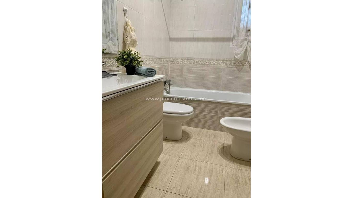 Reventa - Apartamento - Los Montesinos - Pueblo 8